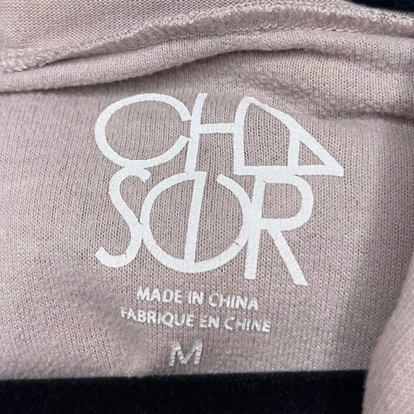 CHASER Little Pink Skulls Sweatshirt Hoodie - Picture 6 of 11